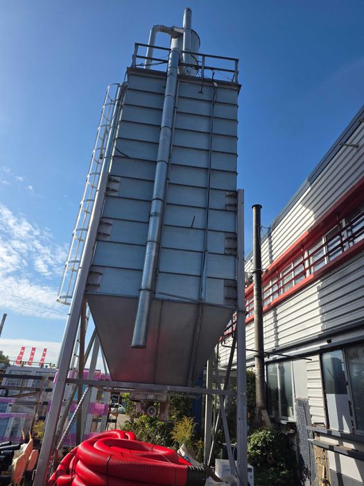 SILOS na trociny NESTRO 60m3 z cyklonem i wygarniaczem