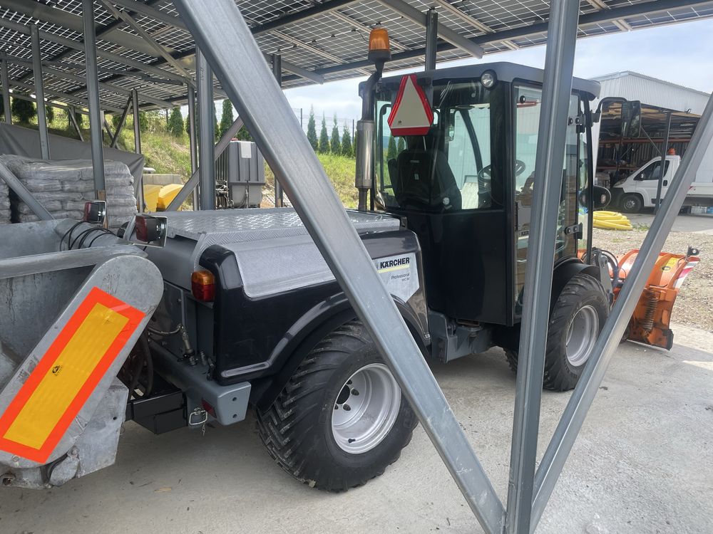 Urzadzenie komunalne Piaskarka Karcher Mic 84 plug kosiarka