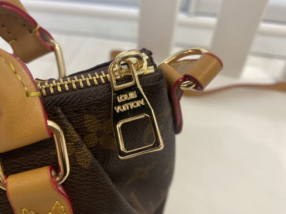 Продам стильну сумку Louis Vuitton