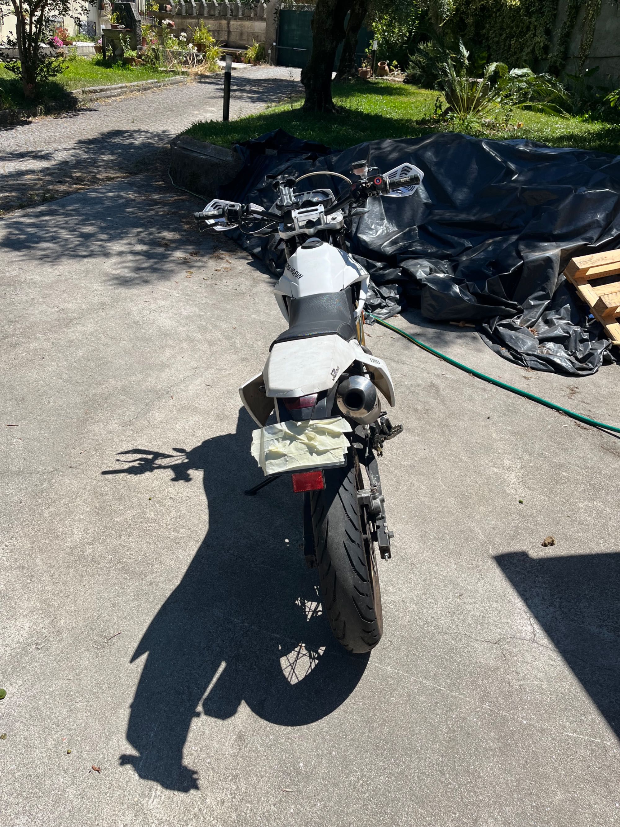 Vendo mota 125cc