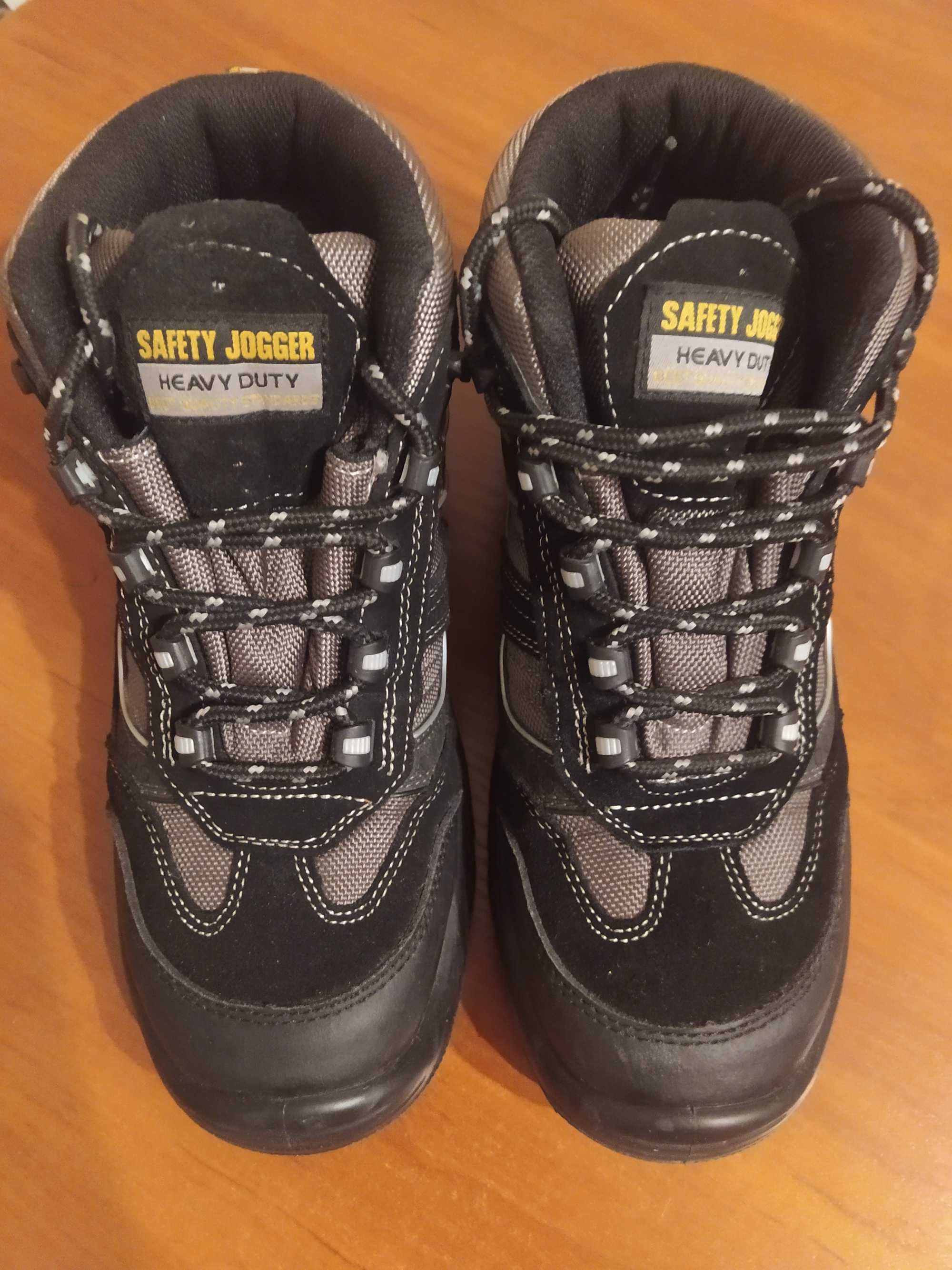Нові робочі черевики Safety Jogger.
41 - й р.