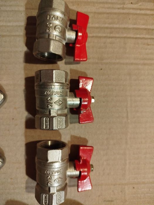 Краны 3/4 и фитинги всё НОВОЕ