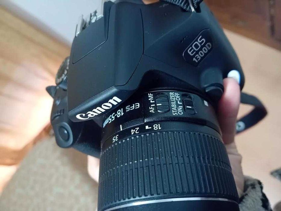 Canon EOS 1300D + Objectiva + Bolsa + Cartão 32GB – Excelente estado!