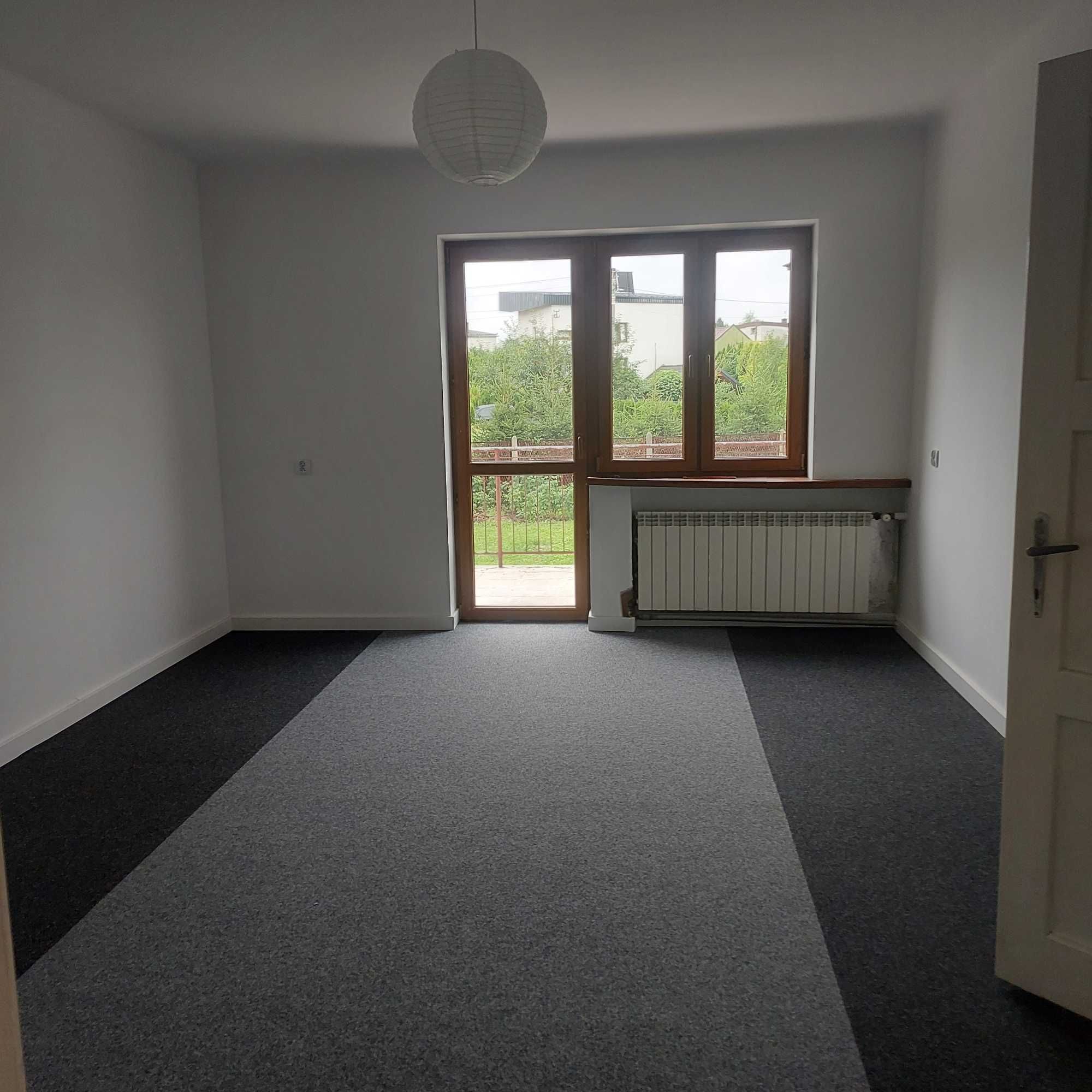 Dom blisko centrum Nowego Sącza.