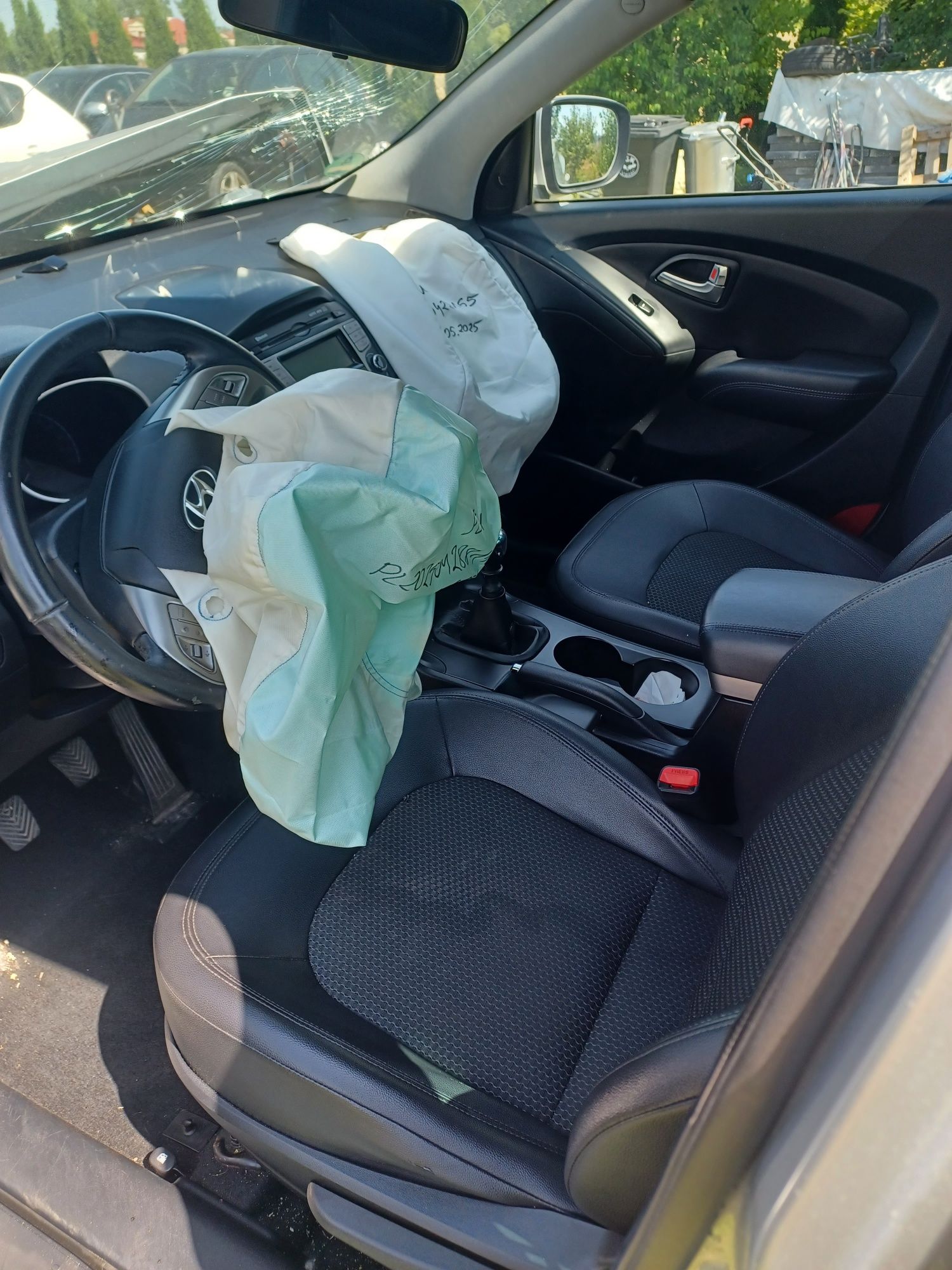 Witam sprzedam auto pokolizyjne stan jak na zdjęciach
