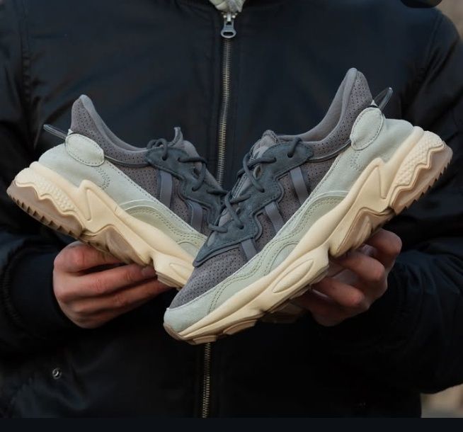 Кросівки Adidas 43 розмір