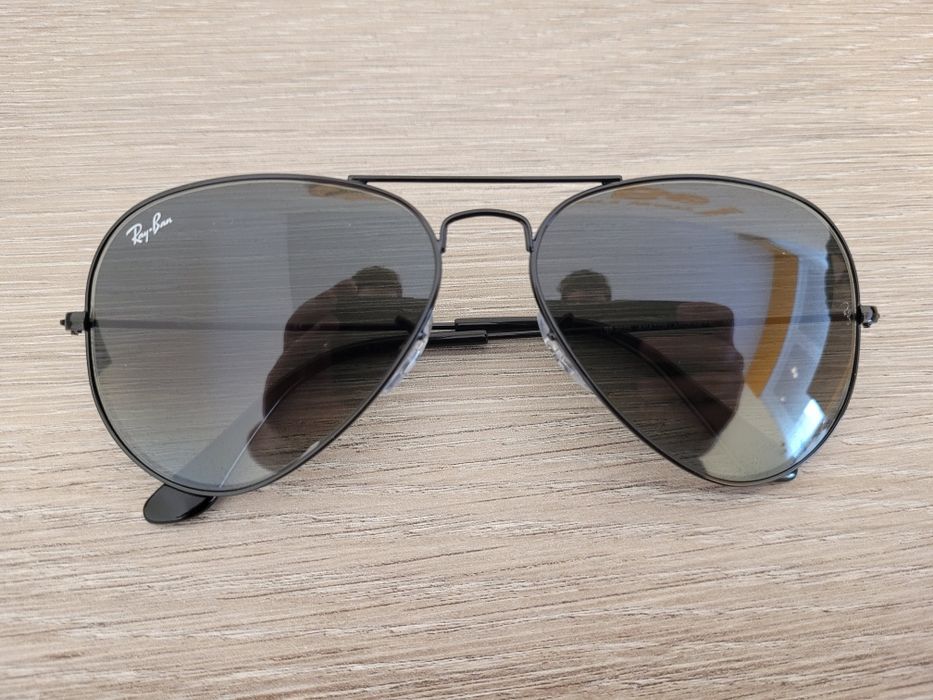 Okulary przeciwsłoneczne oryginalne, czarne Aventador firmy RayBan