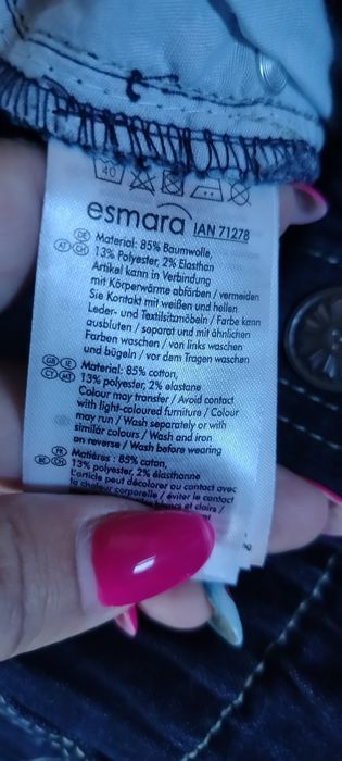 Ładne duże Spodnie Rybaczki Dżinsowe Esmara XXXL stan idealny