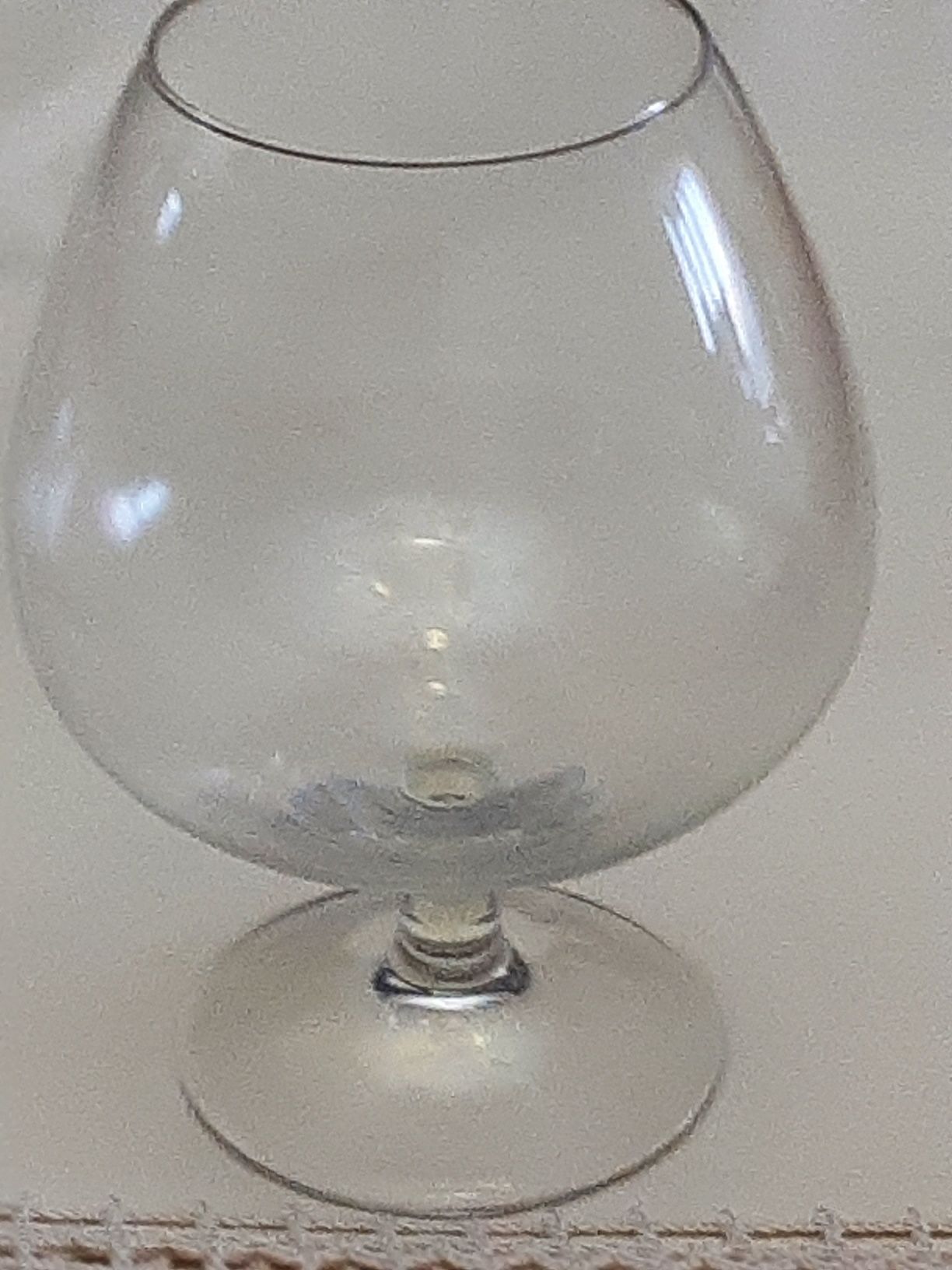 2 copos de Balão em vidro  fino 15 cm altura 12 de diâmetro