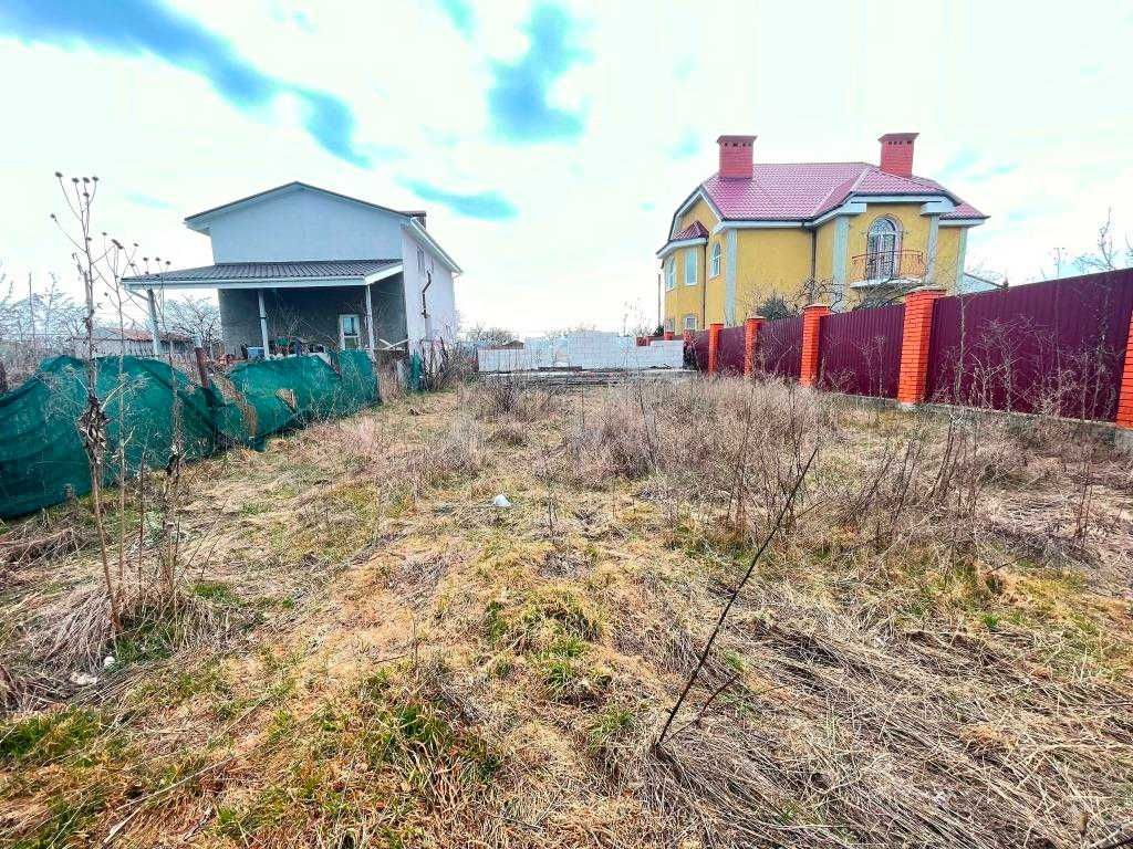 Продажа земельного участка с начатым строительством у моря!