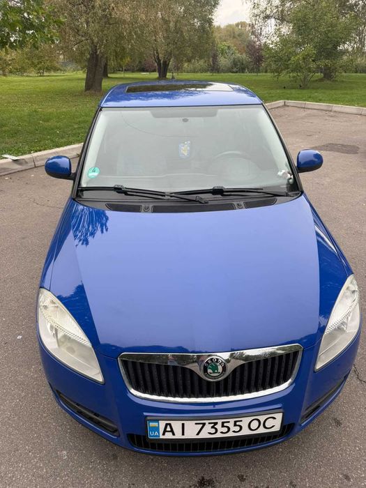 Продам авто Skoda Fabia 2