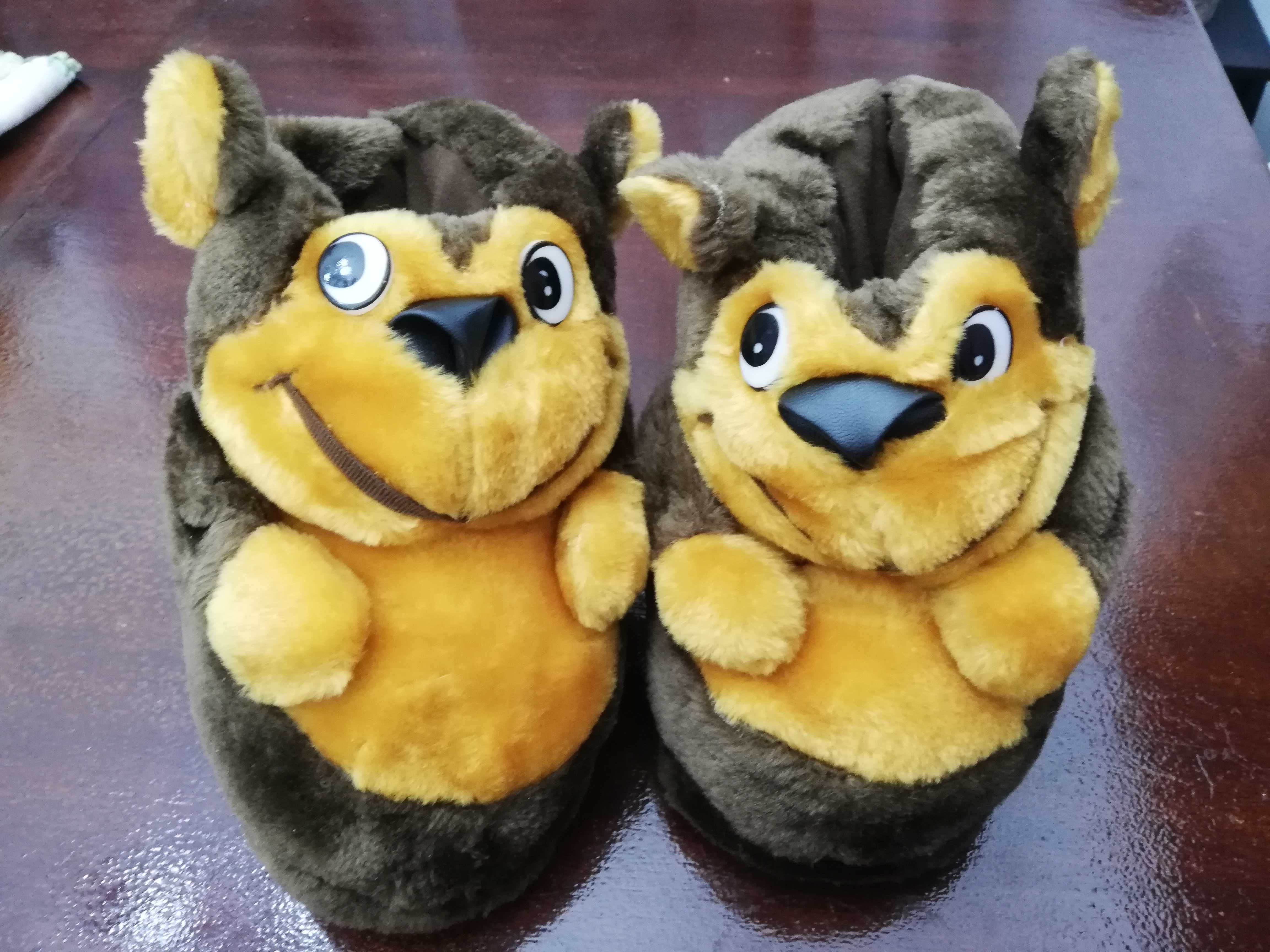 Pantufas vintage de criança novas anos 80