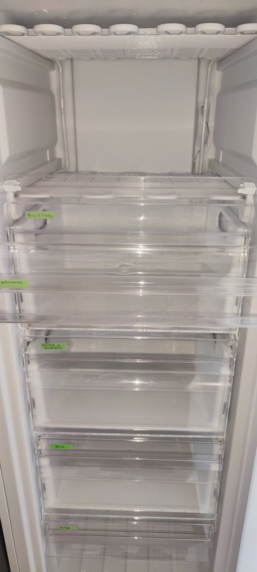 Vendo arca vertical