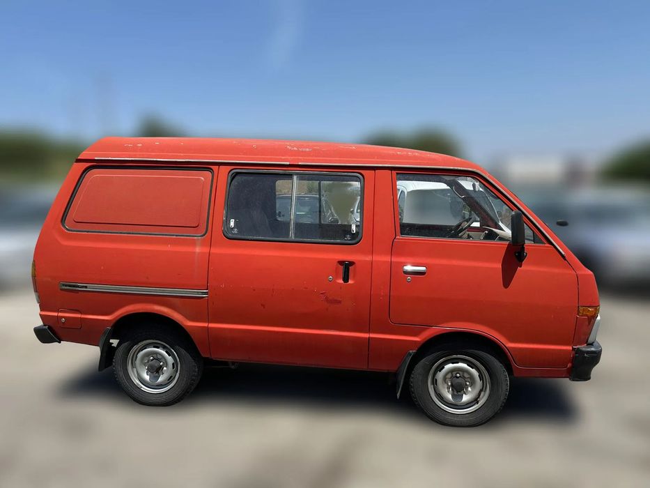 Nissan Vanette 2.0D de 1990 de para peças