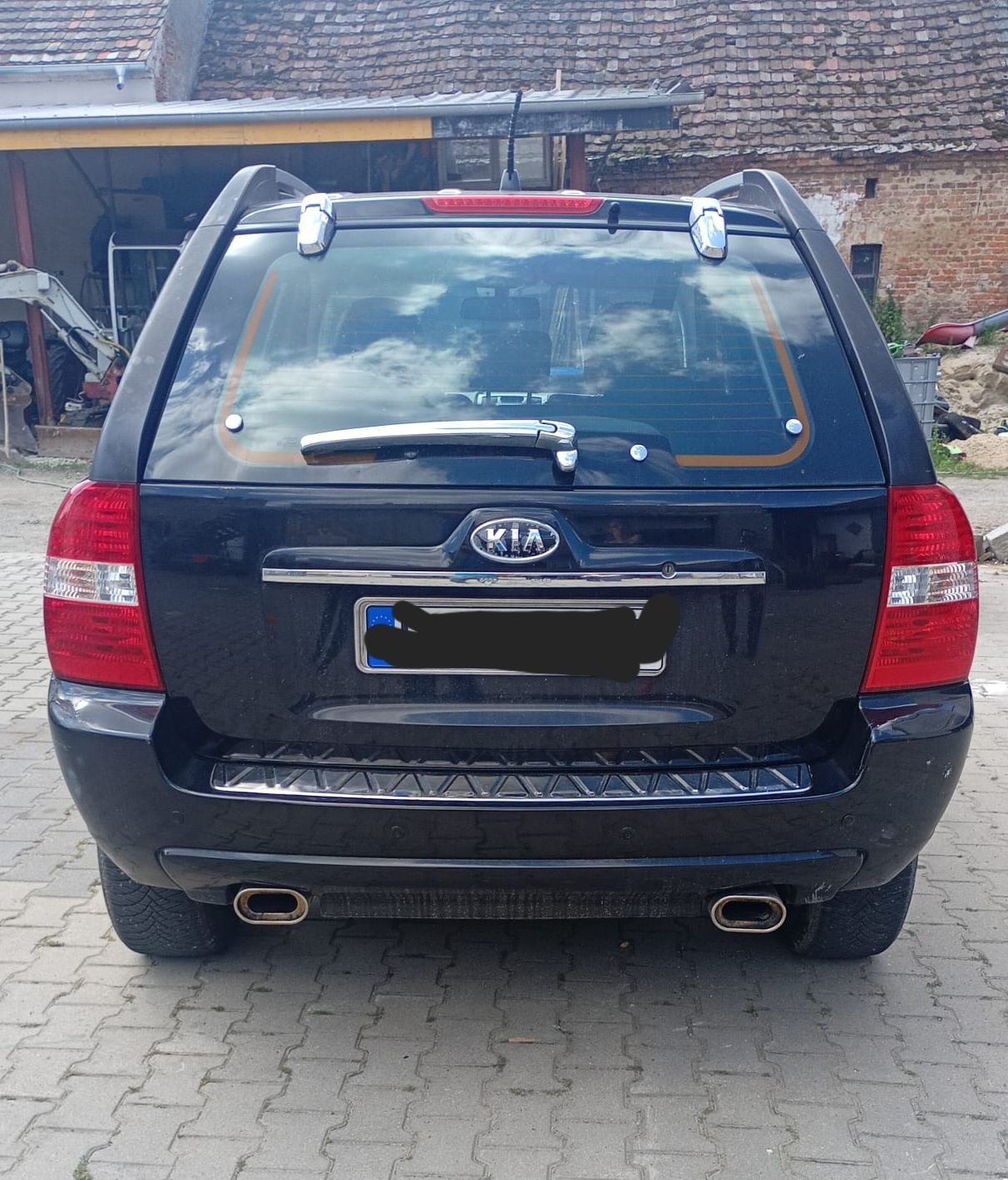 Samochod osobowy KIA