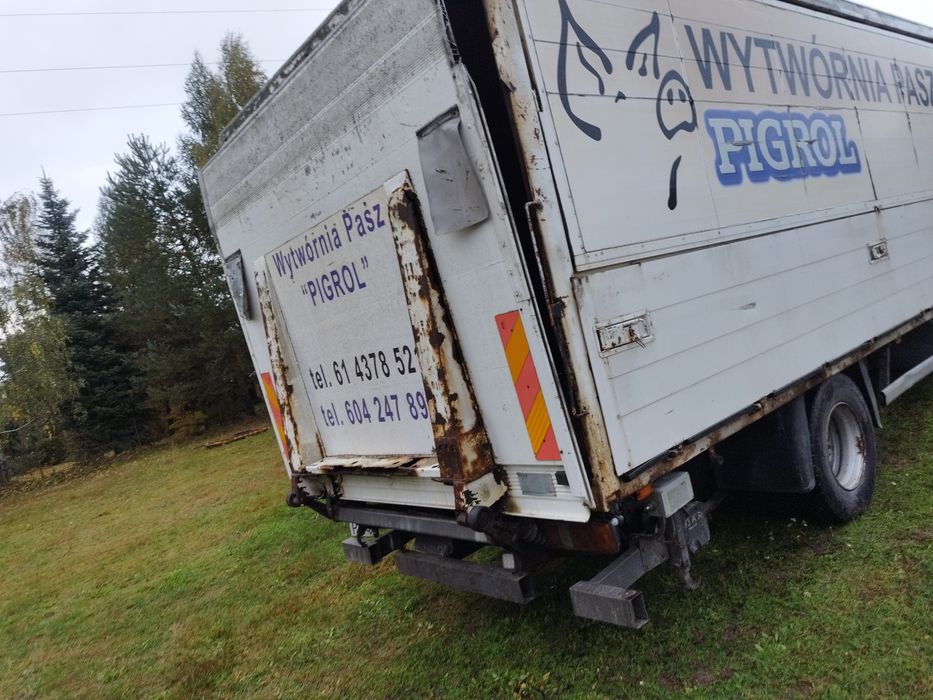 Kontener otwierane boki ściany 6.40m wystawka sklep rampa
