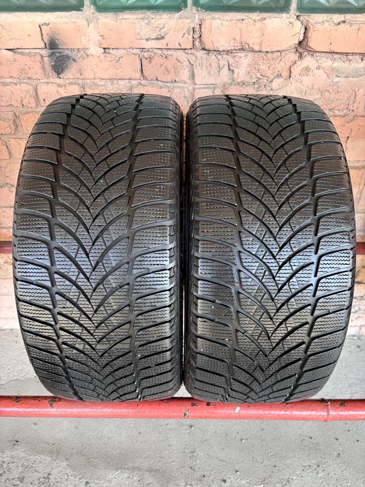 Пара зимових шин 255/40R19 Good Year