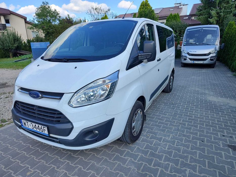 Autokary Warszawa ,Wynajem busa ,Przewóz osób, Bus Warszawa 8-osobowy