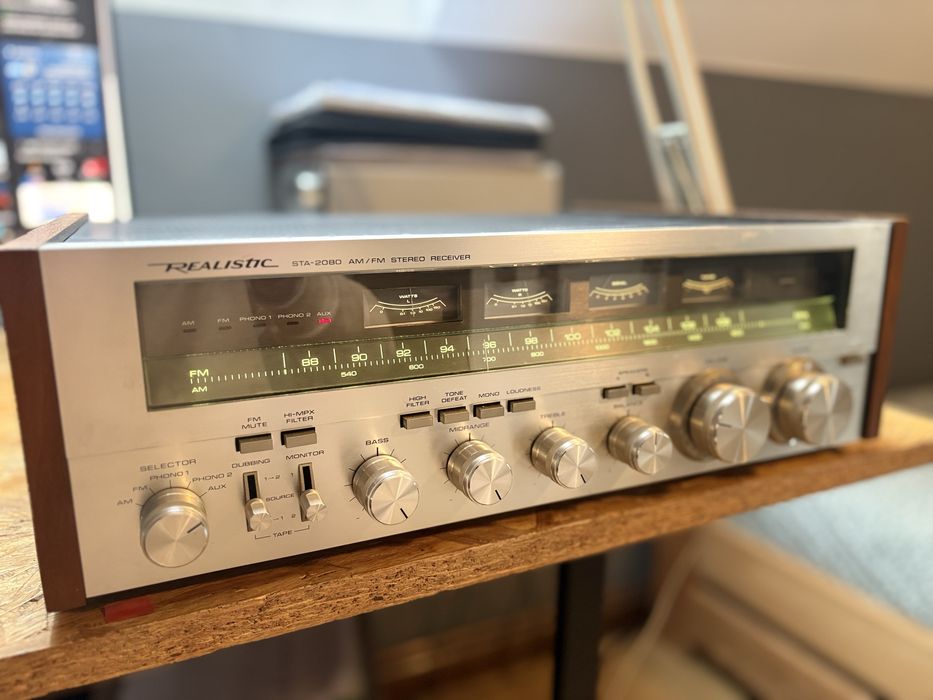 Realistic STA-2080 amplituner