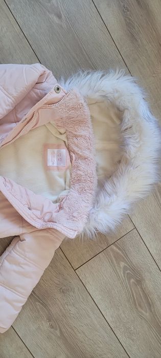 Курточка для дівчинки