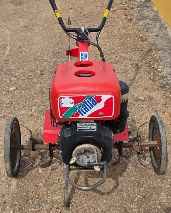 Motoenxada Lombardini 10CV DIESEL em MUITO BOM estado