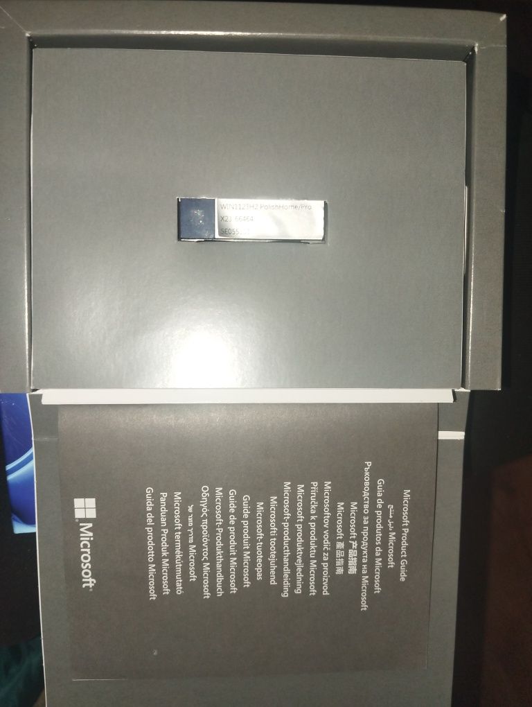 Sprzedam nowy Windows 11 Home wersja pudełkowa