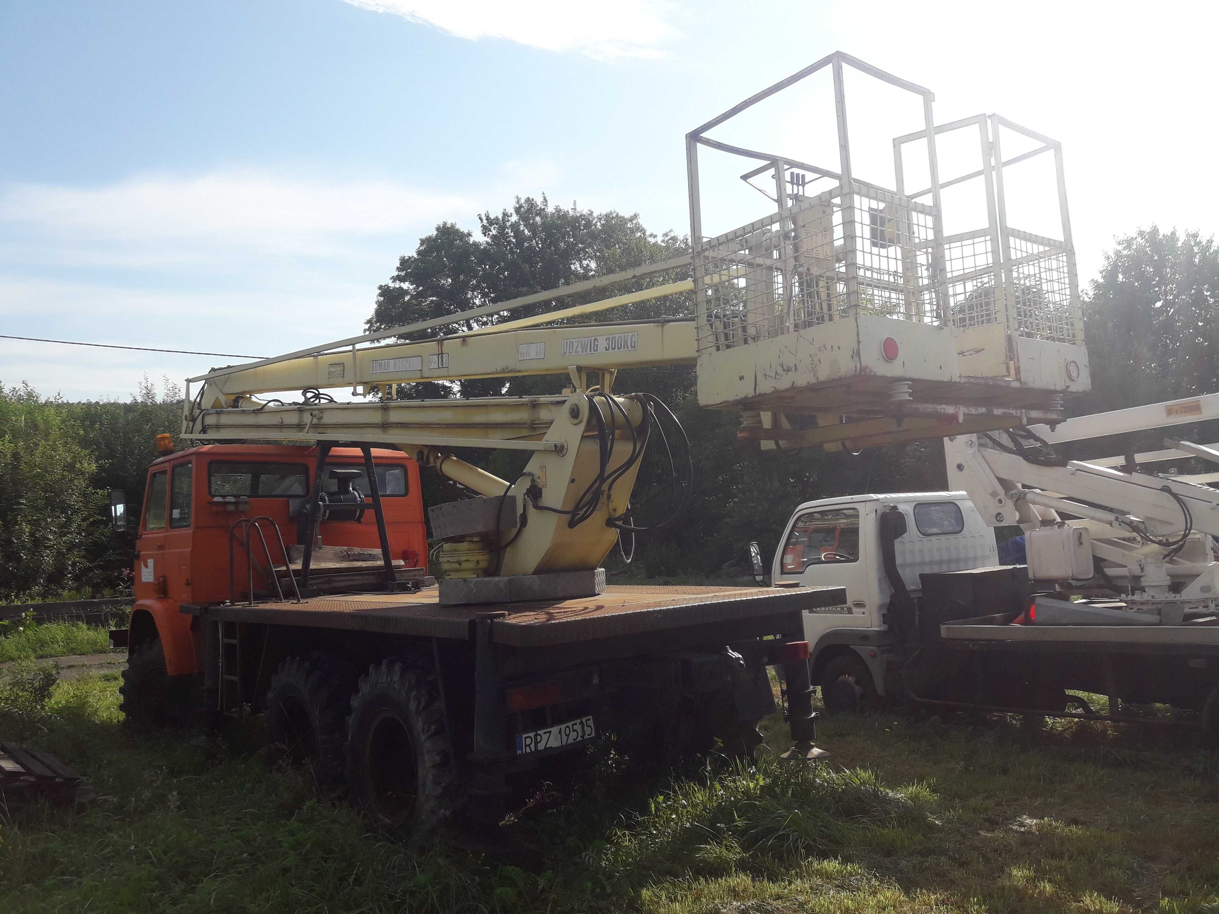 samochód ciężarowy specjalny, podnośnik koszowy na starze 266.