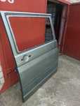 продам двері  VAG Т5 Т6