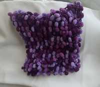 Gola pompons tons lilas roxo