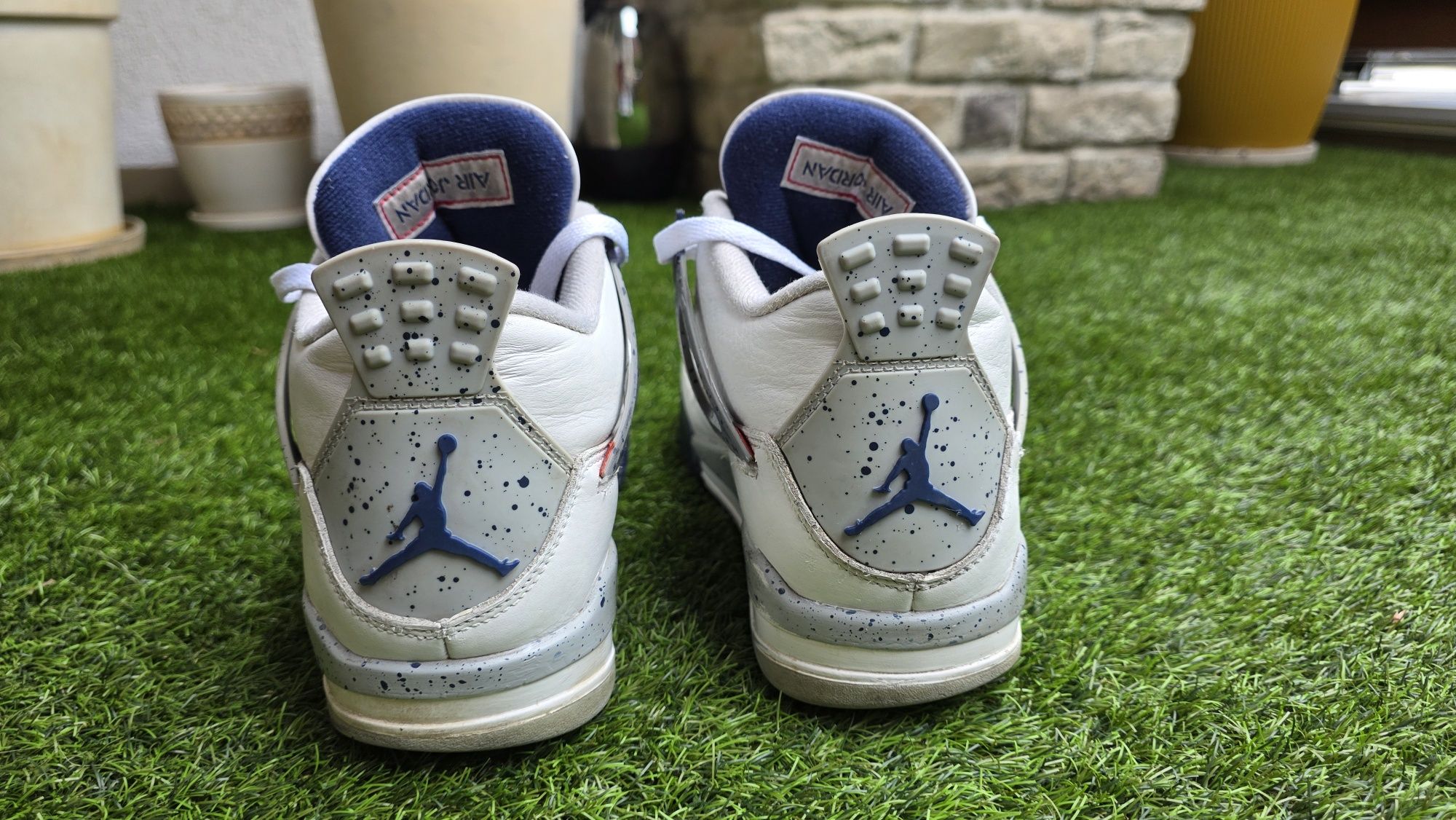 Sprzedam oryginalne buty Jordan 4 Retro
