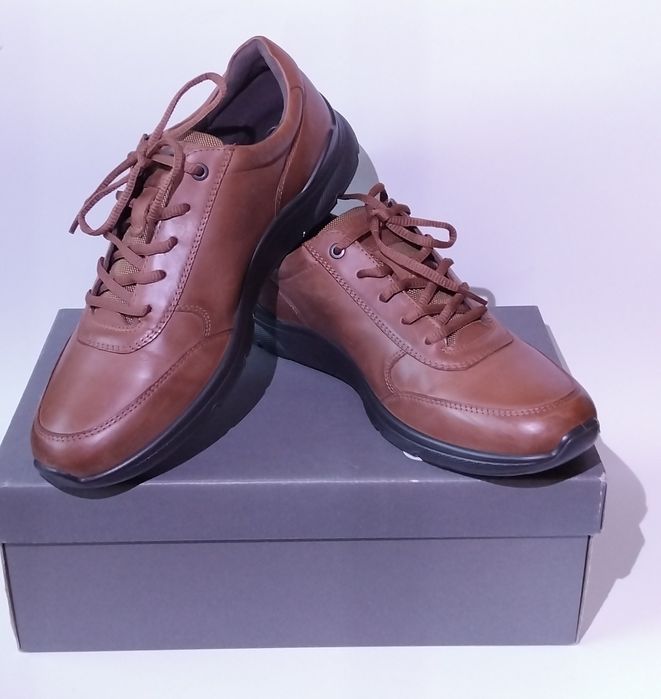 Чоловічі туфлі р.43