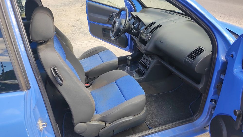 VW Lupo 1.0 całkiem sprawne sprytne auto na miasto Cały rok przegląd