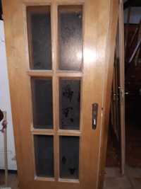 Skrzydlo drzwiowe drewniane z klamką
