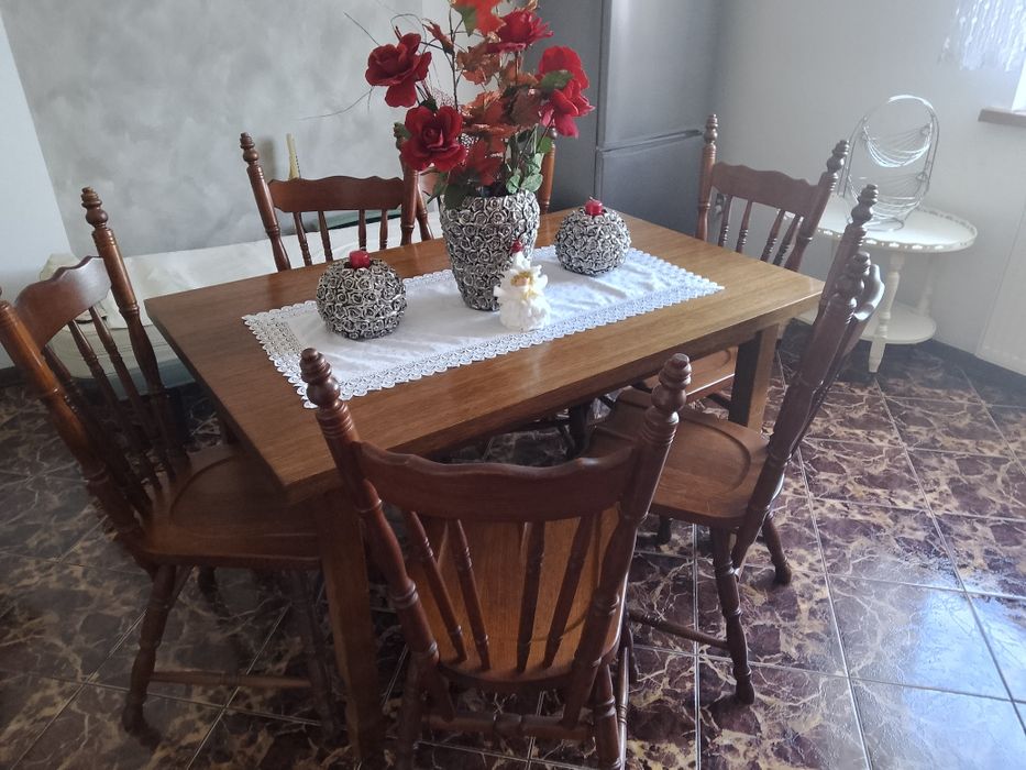 Stół i 6 krzeseł patyczaki