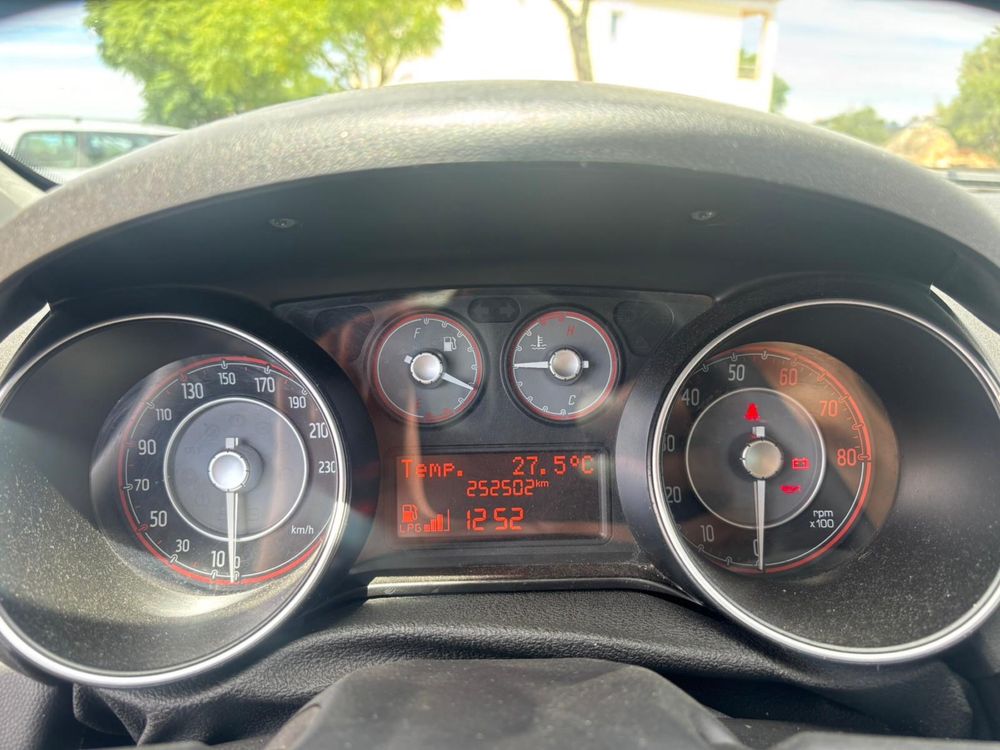 Fiat Punto 1.4 Bifuel