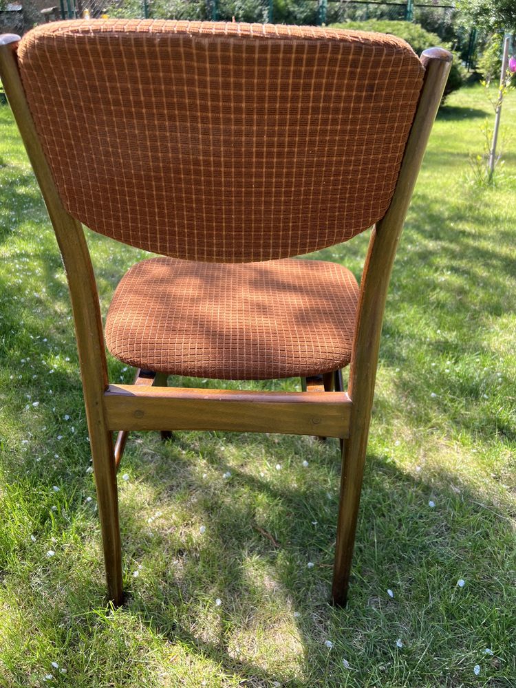 Krzesło PRL tapicerowane