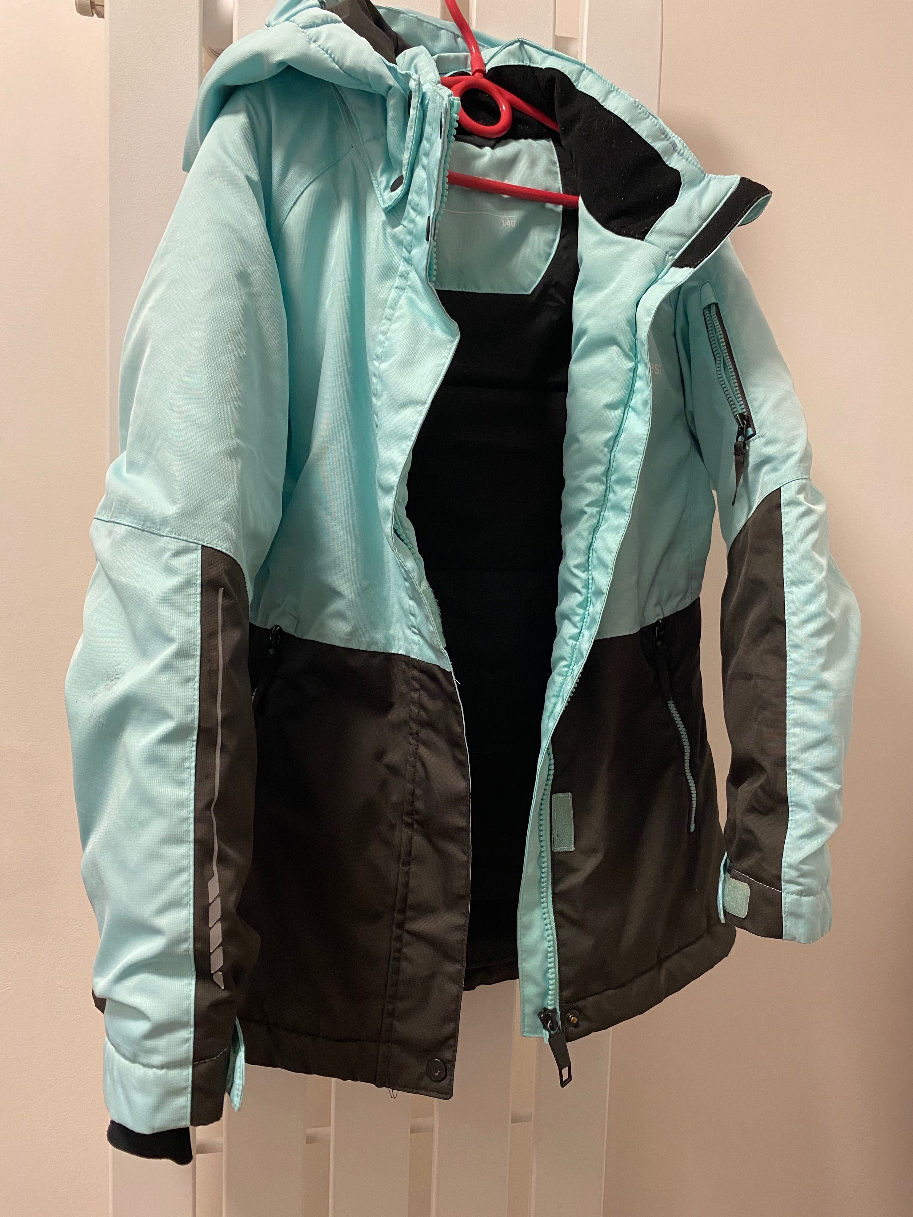 Dwie kurtki dla dziewczynki r.140 (narciarska i płaszczyk) + GRATISY