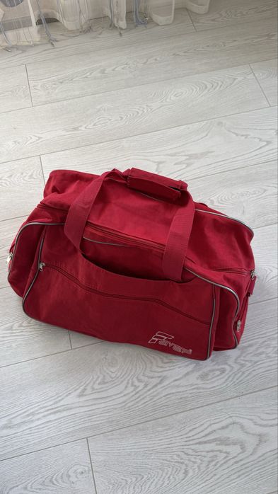 дорожня сумка, спортивна сумка