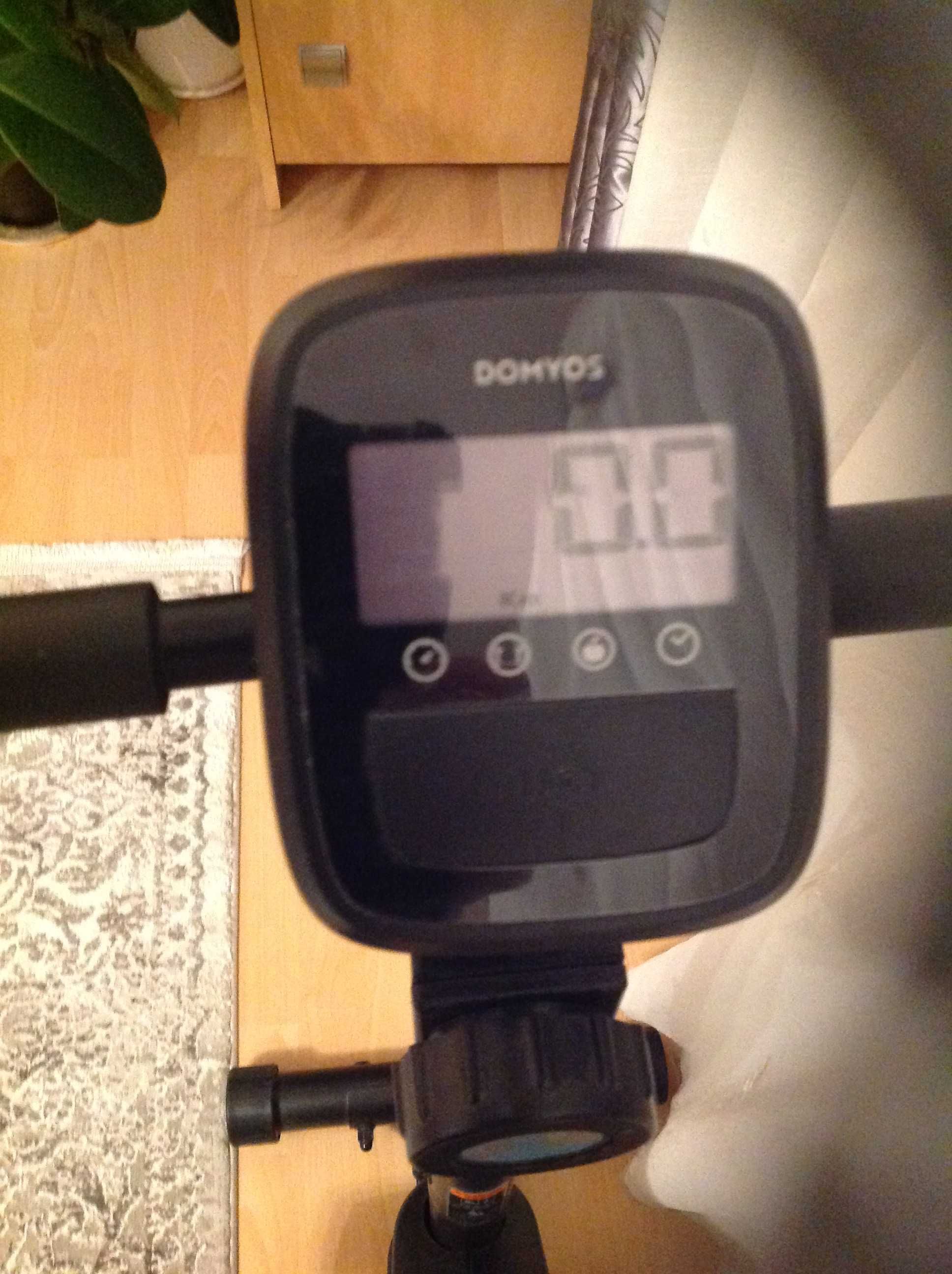 Rower treningowy stacjonarny ESSENTIAL