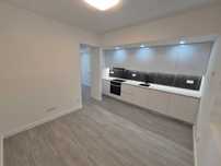 Apartamento T2+1 Mercês com Terraço