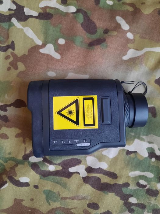 Лазерний далекомір Bushnell Elite 1500