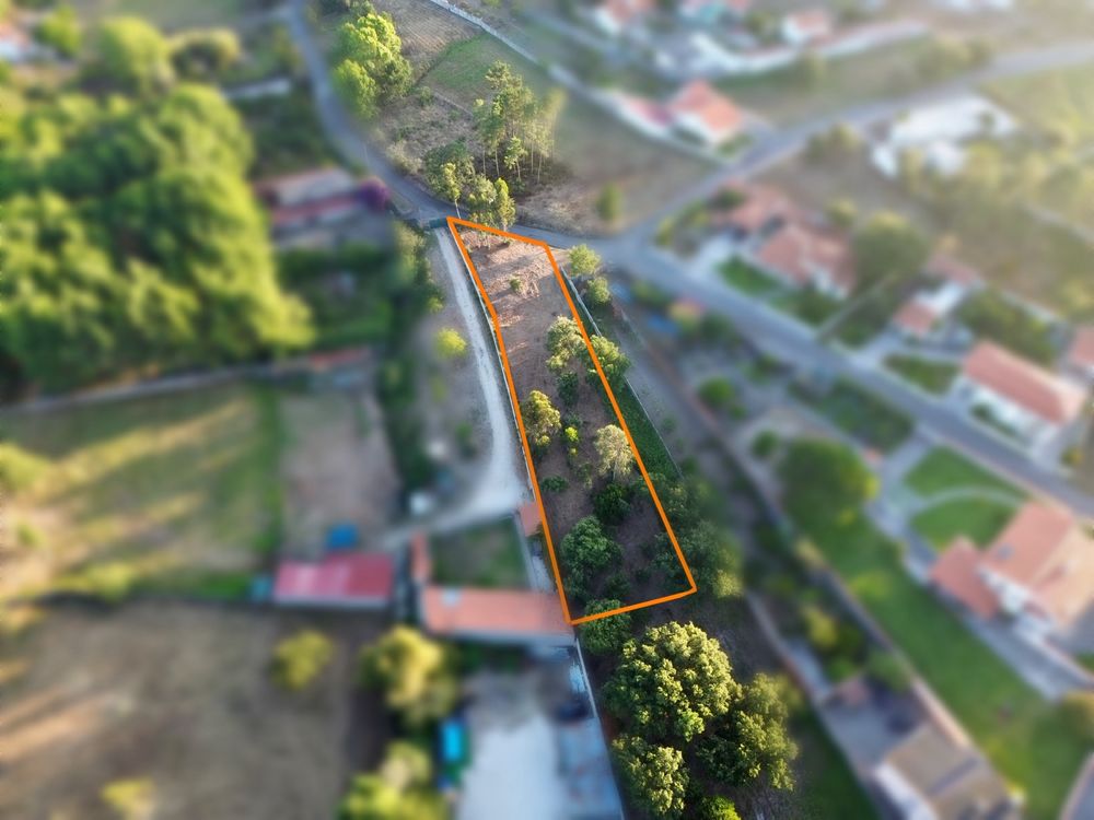 Terreno Urbanizável em Picassinos, Marinha Grande - Excelente Invest.