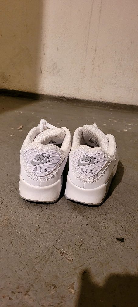 Nike Air Max 90 białe nowe parę razy przymierzane