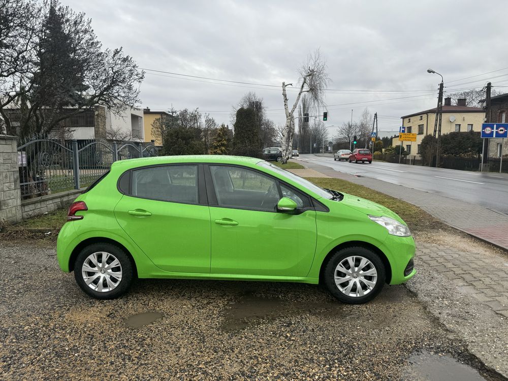 Peugeot 208 1.2 Vti***Klimatyzacja**5drzwi**86 tyś km**