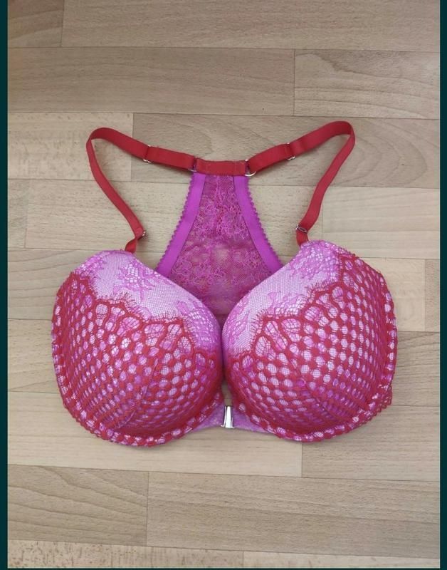 Шикарный кружевной бюст victoria's secret  34 ddd 75e 34e 34f 75f