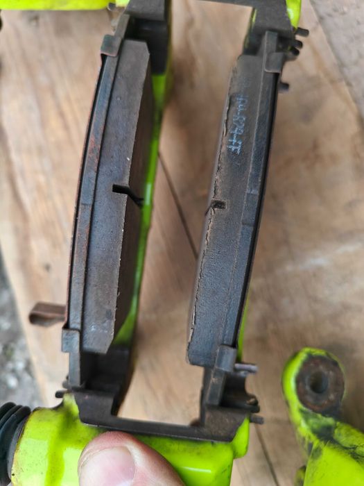 Тормозной комплект на Honda Civic 4d