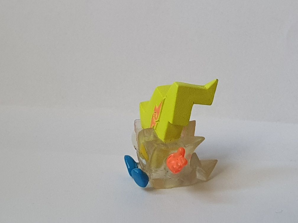 Neon blast ultra rare super zings super things
