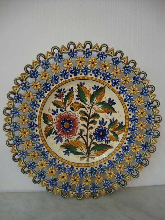 Prata de Suspensão de Aba Fenestada