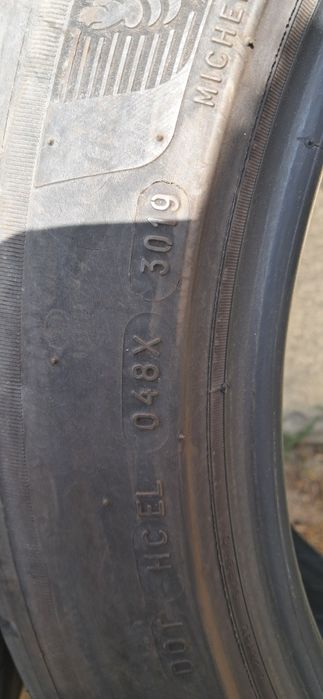Opony michelin 235/45-/18-19rok