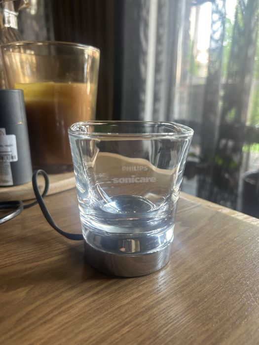 Стакан зарядка для зубної щітки Sonicare Diamond